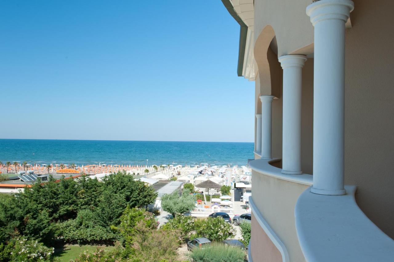 Hotel Derby Exclusive Milano Marittima Dış mekan fotoğraf
