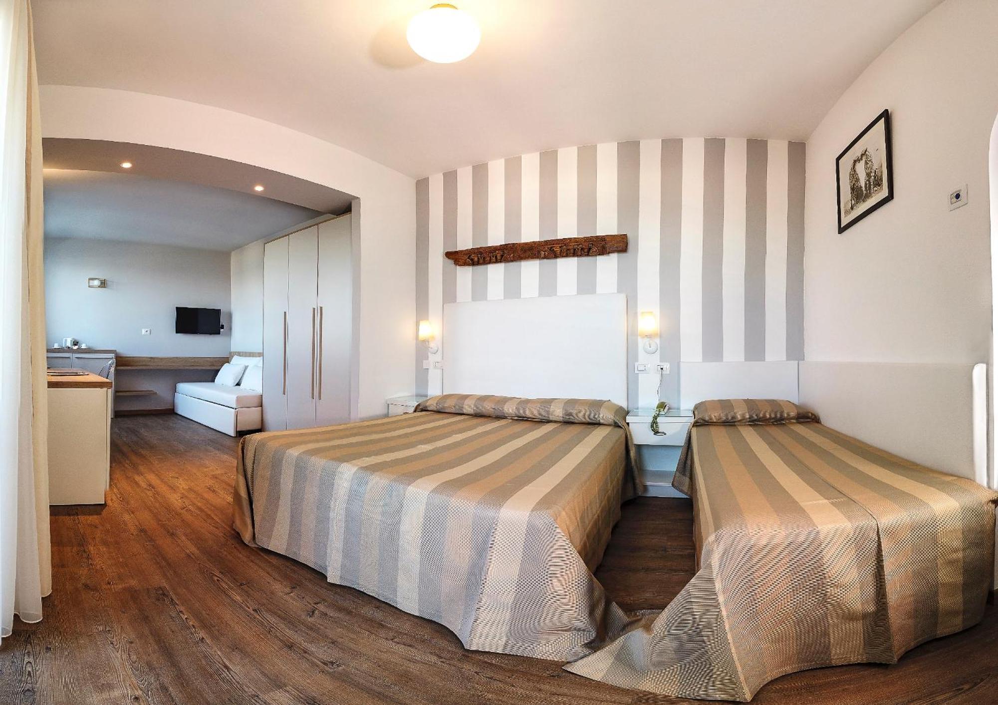 Hotel Derby Exclusive Milano Marittima Dış mekan fotoğraf